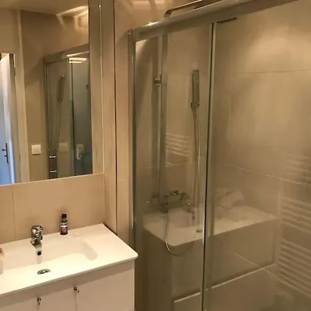 Apartment Superbe - 50m2 & Terrasse - Tres Proche Croisette *