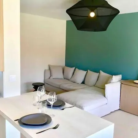 Superbe - 50m2 & Terrasse - Tres Proche Croisette Apartman *